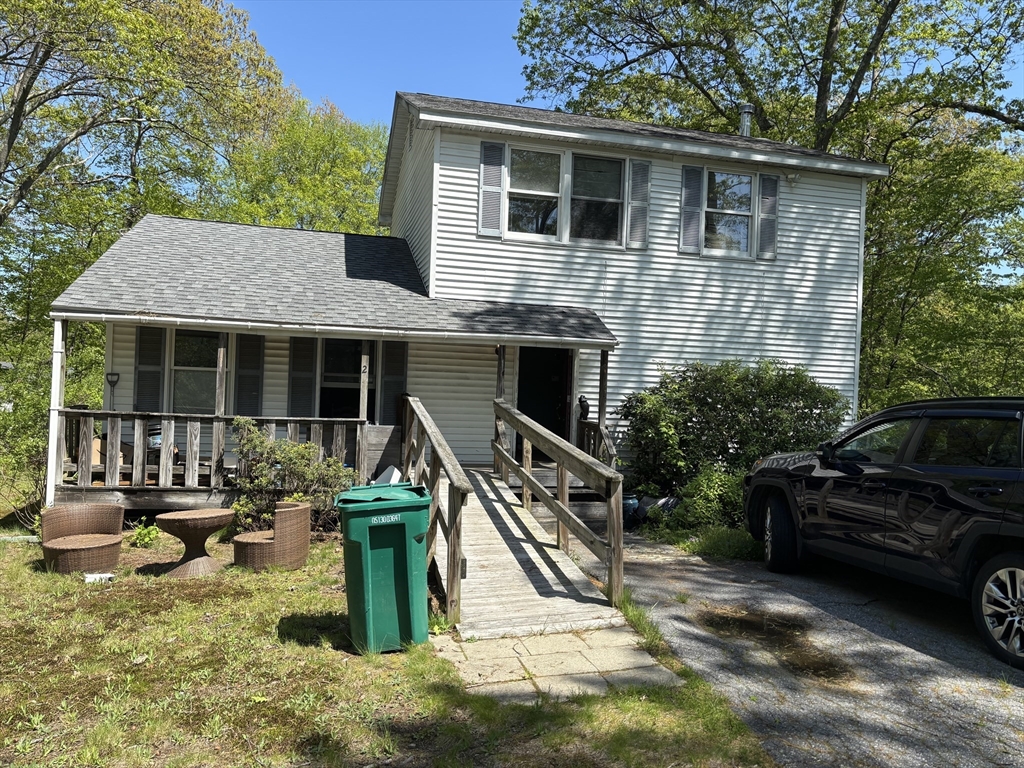 32 Marshall Street, Billerica, Massachusetts, 3 Bedrooms Bedrooms, 7 Rooms Rooms,1.5 BathroomsBathrooms,Residential,For Sale,Marshall Street,73374063