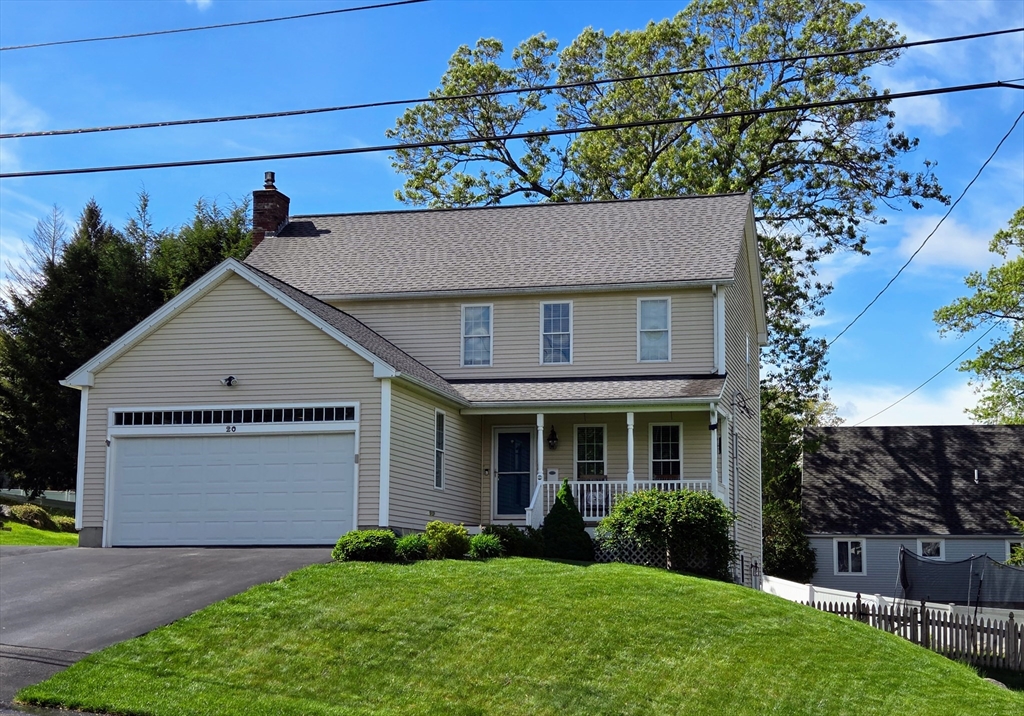 20 Briarcliff Dr, Auburn, Massachusetts, 3 Bedrooms Bedrooms, 6 Rooms Rooms,2.5 BathroomsBathrooms,Residential,For Sale,Briarcliff Dr,73373402