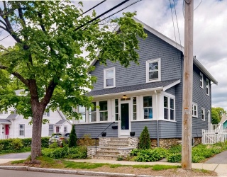 112 Beech Ave, Melrose, Massachusetts, 3 Bedrooms Bedrooms, 7 Rooms Rooms,1.5 BathroomsBathrooms,Residential,For Sale,Beech Ave,73374418