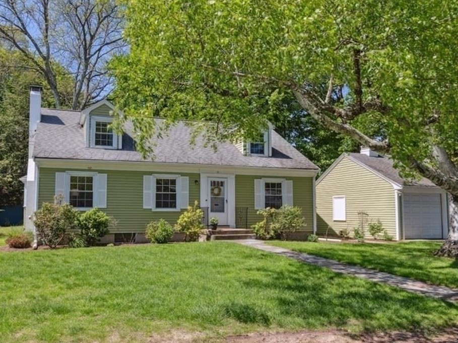 25 Piety Corner Road, Waltham, Massachusetts, 4 Bedrooms Bedrooms, 6 Rooms Rooms,2 BathroomsBathrooms,Residential,For Sale,Piety Corner Road,73374636