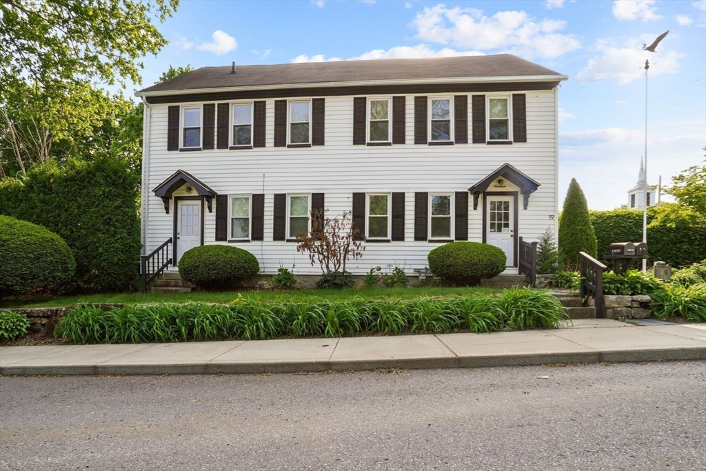 19 Mendon St, Blackstone, Massachusetts, 5 Bedrooms Bedrooms, 13 Rooms Rooms,2 BathroomsBathrooms,Residential Income,For Sale,Mendon St,73374803