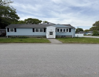 20 Dana St, Lawrence, Massachusetts, 3 Bedrooms Bedrooms, 6 Rooms Rooms,1 BathroomBathrooms,Residential,For Sale,Dana St,73375335