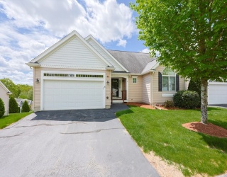 36 Edmonds Circle, Northbridge, Massachusetts, 2 Bedrooms Bedrooms, 5 Rooms Rooms,2 BathroomsBathrooms,Residential,For Sale,Edmonds Circle,73375317