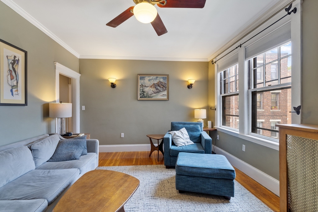 120 Sutherland Rd, Boston, Massachusetts, 2 Bedrooms Bedrooms, 4 Rooms Rooms,1 BathroomBathrooms,Residential,For Sale,Sutherland Rd,73375534