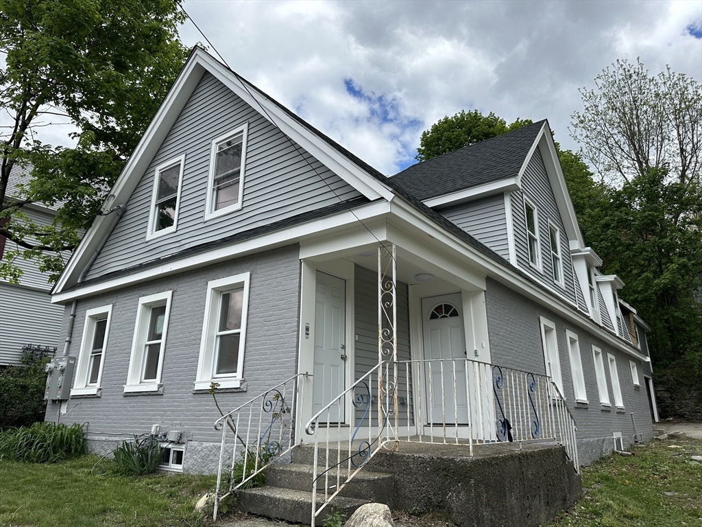 115 High St, Fitchburg, Massachusetts, 3 Bedrooms Bedrooms, 6 Rooms Rooms,1 BathroomBathrooms,Residential Lease,For Rent,High St,73375742