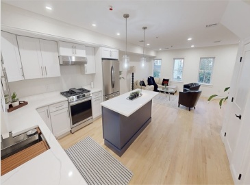 50 North Payne St, Quincy, Massachusetts, 2 Bedrooms Bedrooms, 4 Rooms Rooms,2.5 BathroomsBathrooms,Residential,For Sale,North Payne St,73375762