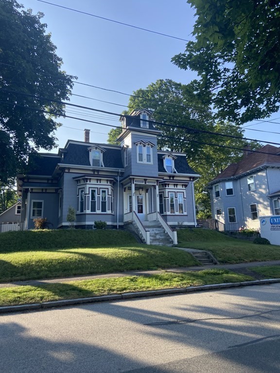77A South Central, Quincy, Massachusetts, 4 Bedrooms Bedrooms, 7 Rooms Rooms,3 BathroomsBathrooms,Residential Lease,For Rent,South Central,73375799