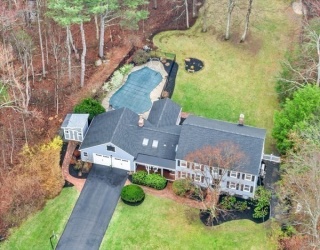 5 Hickory Road, Southborough, Massachusetts, 4 Bedrooms Bedrooms, 11 Rooms Rooms,2.5 BathroomsBathrooms,Residential,For Sale,Hickory Road,73376231