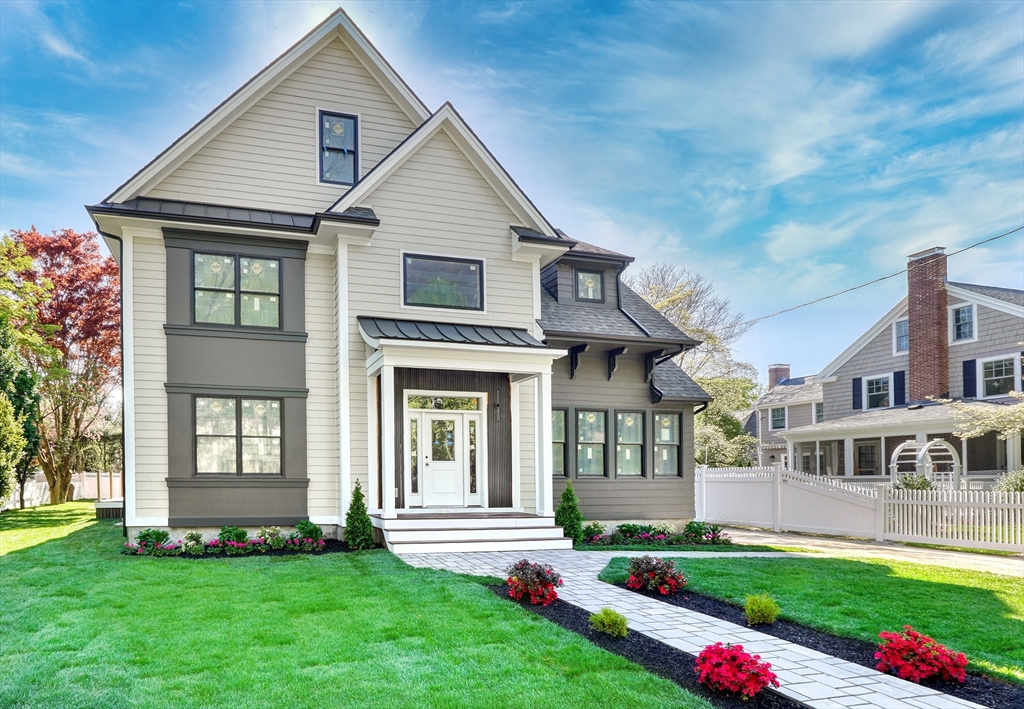 44 Cabot Street, Winchester, Massachusetts, 6 Bedrooms Bedrooms, 9 Rooms Rooms,6.5 BathroomsBathrooms,Residential,For Sale,Cabot Street,73376266
