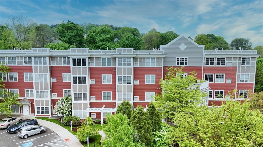 35 Commonwealth Ave, Newton, Massachusetts, 1 Bedroom Bedrooms, 3 Rooms Rooms,1 BathroomBathrooms,Residential,For Sale,Commonwealth Ave,73376246