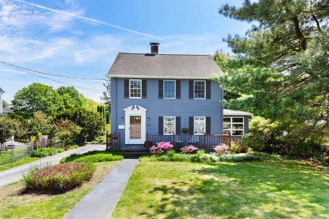 187 Woburn Street, Lexington, Massachusetts, 3 Bedrooms Bedrooms, 8 Rooms Rooms,2 BathroomsBathrooms,Residential,For Sale,Woburn Street,73376332