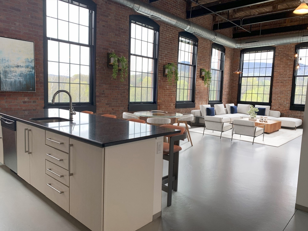 160 Water St, Williamstown, Massachusetts, 3 Bedrooms Bedrooms, 4 Rooms Rooms,2.5 BathroomsBathrooms,Residential,For Sale,Water St,73376447