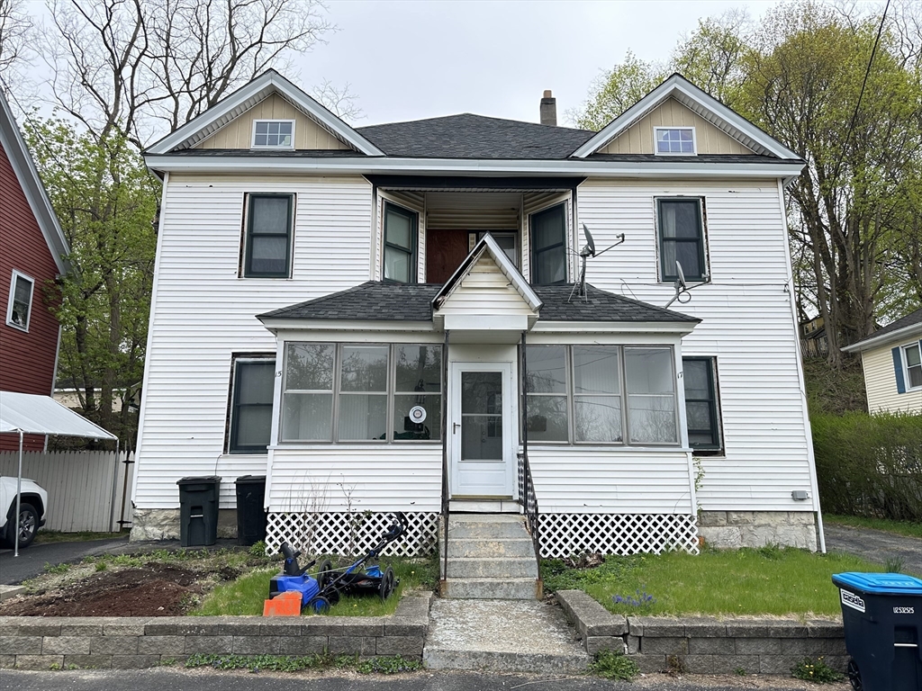 15-17 Atwood Ave, Pittsfield, Massachusetts, 6 Bedrooms Bedrooms, 10 Rooms Rooms,2 BathroomsBathrooms,Residential Income,For Sale,Atwood Ave,73376664