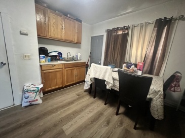 75 Intervale St, Brockton, Massachusetts, 4 Bedrooms Bedrooms, 5 Rooms Rooms,1 BathroomBathrooms,Residential Lease,For Rent,Intervale St,73376698