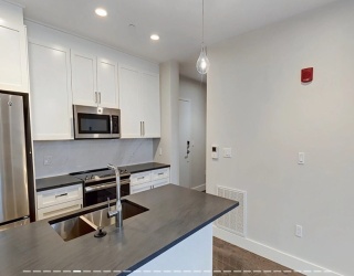 434 Mcgrath Highway, Somerville, Massachusetts, 1 Bedroom Bedrooms, 3 Rooms Rooms,1 BathroomBathrooms,Residential Lease,For Rent,Mcgrath Highway,73376707