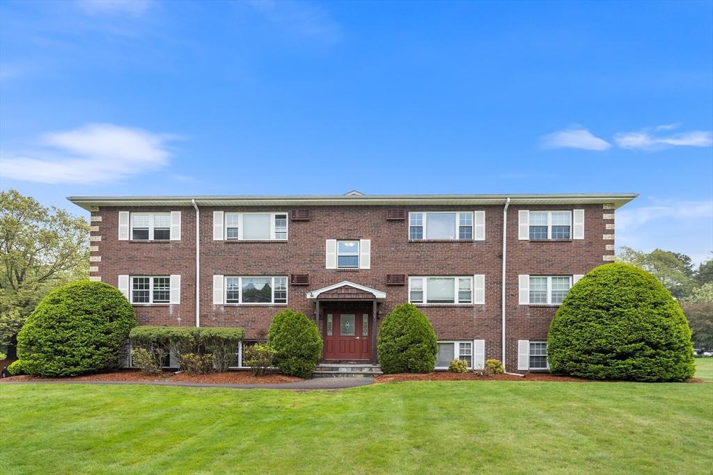 118 Parker St, Acton, Massachusetts, 2 Bedrooms Bedrooms, 4 Rooms Rooms,1 BathroomBathrooms,Residential,For Sale,Parker St,73376575
