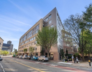 1313 Washington St, Boston, Massachusetts, 1 Bedroom Bedrooms, 2 Rooms Rooms,1 BathroomBathrooms,Residential,For Sale,Washington St,73376749