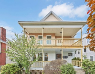 24 Hiawatha St, Springfield, Massachusetts, 7 Bedrooms Bedrooms, 13 Rooms Rooms,2 BathroomsBathrooms,Residential Income,For Sale,Hiawatha St,73376757