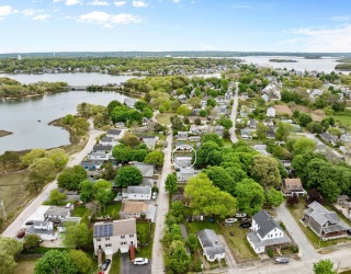 34 13th St, Wareham, Massachusetts, 3 Bedrooms Bedrooms, 6 Rooms Rooms,2 BathroomsBathrooms,Residential,For Sale,13th St,73376969