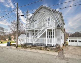 151 Mason St., Somerset, Massachusetts, 2 Bedrooms Bedrooms, 7 Rooms Rooms,1 BathroomBathrooms,Residential Lease,For Rent,Mason St.,73377117