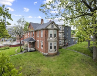 51 Prospect St, Webster, Massachusetts, 11 Bedrooms Bedrooms, 23 Rooms Rooms,7 BathroomsBathrooms,Residential Income,For Sale,Prospect St,73374822