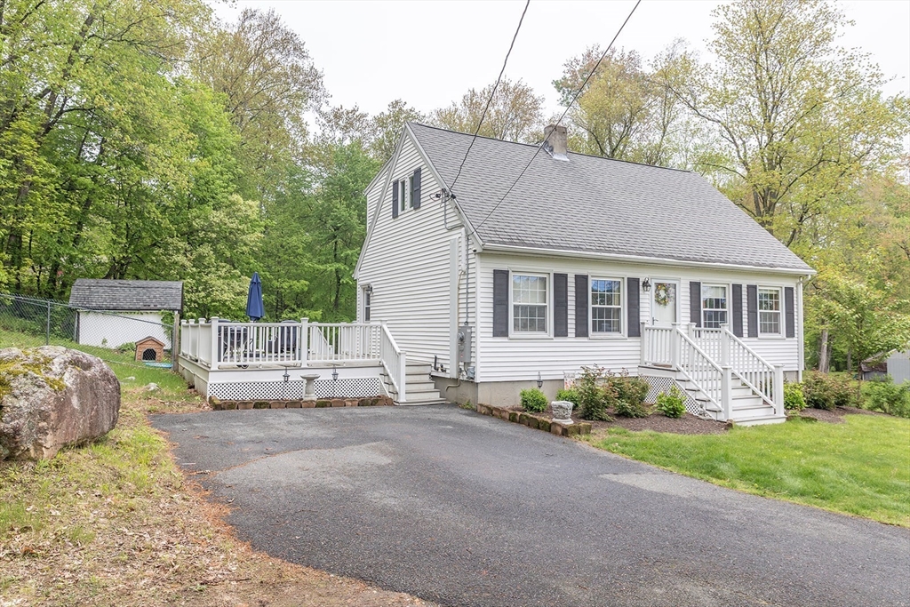 212 Rockrimmon St., Belchertown, Massachusetts, 4 Bedrooms Bedrooms, 6 Rooms Rooms,2 BathroomsBathrooms,Residential,For Sale,Rockrimmon St.,73377041