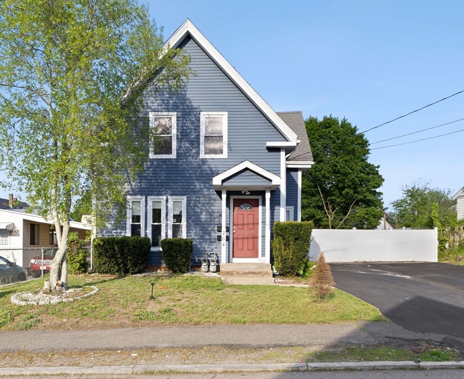 264 Belmont Ave, Brockton, Massachusetts, 7 Bedrooms Bedrooms, 13 Rooms Rooms,3 BathroomsBathrooms,Residential Income,For Sale,Belmont Ave,73377193