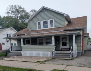 26 Charbonneau Ter, Chicopee, Massachusetts, 4 Bedrooms Bedrooms, 8 Rooms Rooms,2 BathroomsBathrooms,Residential Income,For Sale,Charbonneau Ter,73377624