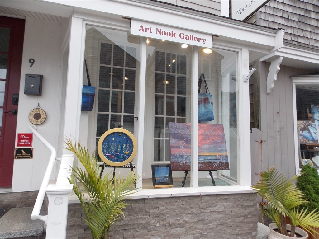 9 Bearskin Neck, Rockport, Massachusetts, ,Commercial Lease,For Rent,Bearskin Neck,73378037