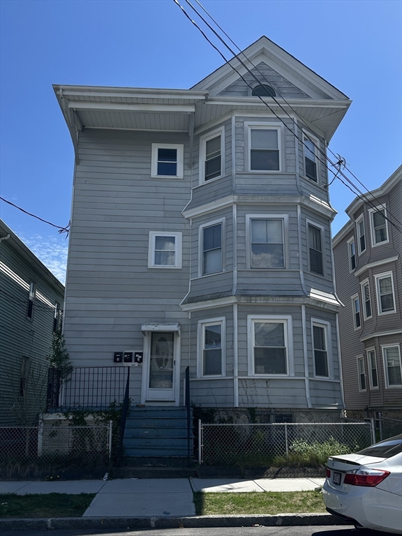 166 Clifford St, New Bedford, Massachusetts, 8 Bedrooms Bedrooms, 20 Rooms Rooms,3 BathroomsBathrooms,Residential Income,For Sale,Clifford St,73378237