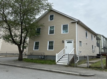 21 Sigel St, Worcester, Massachusetts, 5 Bedrooms Bedrooms, 12 Rooms Rooms,2 BathroomsBathrooms,Residential Income,For Sale,Sigel St,73378249