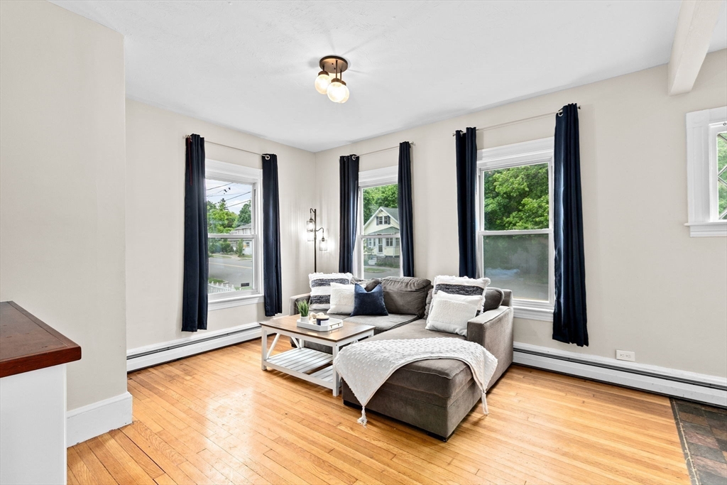109 Bouve Ave, Brockton, Massachusetts, 3 Bedrooms Bedrooms, 6 Rooms Rooms,1.5 BathroomsBathrooms,Residential,For Sale,Bouve Ave,73378268