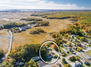 304 South Main St, Seabrook, New Hampshire, 5 Bedrooms Bedrooms, 13 Rooms Rooms,3.5 BathroomsBathrooms,Residential Income,For Sale,South Main St,73344966