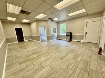 112 Haverhill St, North Reading, Massachusetts, ,Commercial Lease,For Rent,Haverhill St,73378637