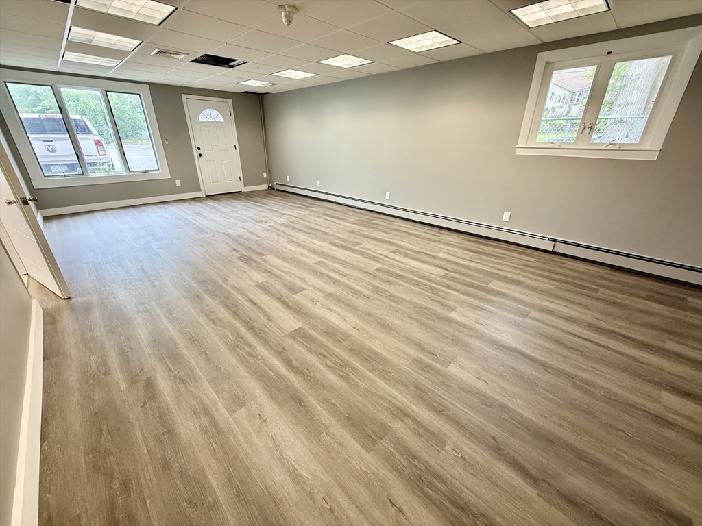 112 Haverhill St, North Reading, Massachusetts, ,Commercial Lease,For Rent,Haverhill St,73378638
