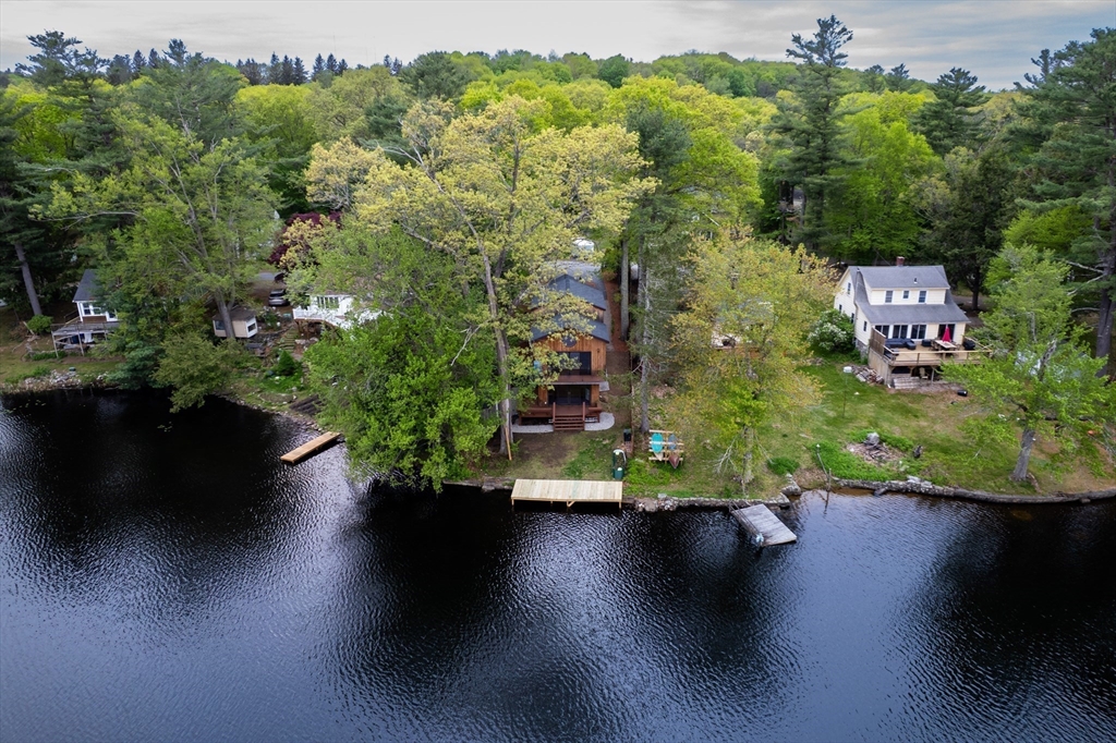 78 Lake Ave, Leicester, Massachusetts, 3 Bedrooms Bedrooms, 6 Rooms Rooms,3 BathroomsBathrooms,Residential,For Sale,Lake Ave,73378864