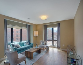 33 Rogers St., Cambridge, Massachusetts, 2 Bedrooms Bedrooms, 4 Rooms Rooms,2 BathroomsBathrooms,Residential Lease,For Rent,Rogers St.,73378887