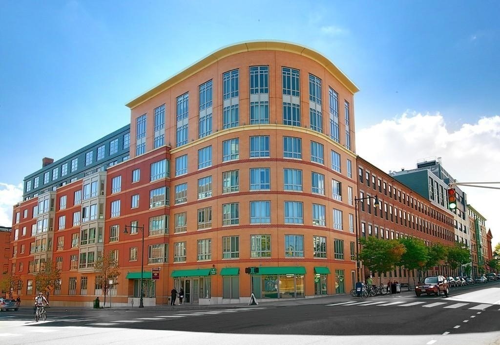 150 Cambridge, Cambridge, Massachusetts, 1 Bedroom Bedrooms, 3 Rooms Rooms,1 BathroomBathrooms,Residential Lease,For Rent,Cambridge,73378920