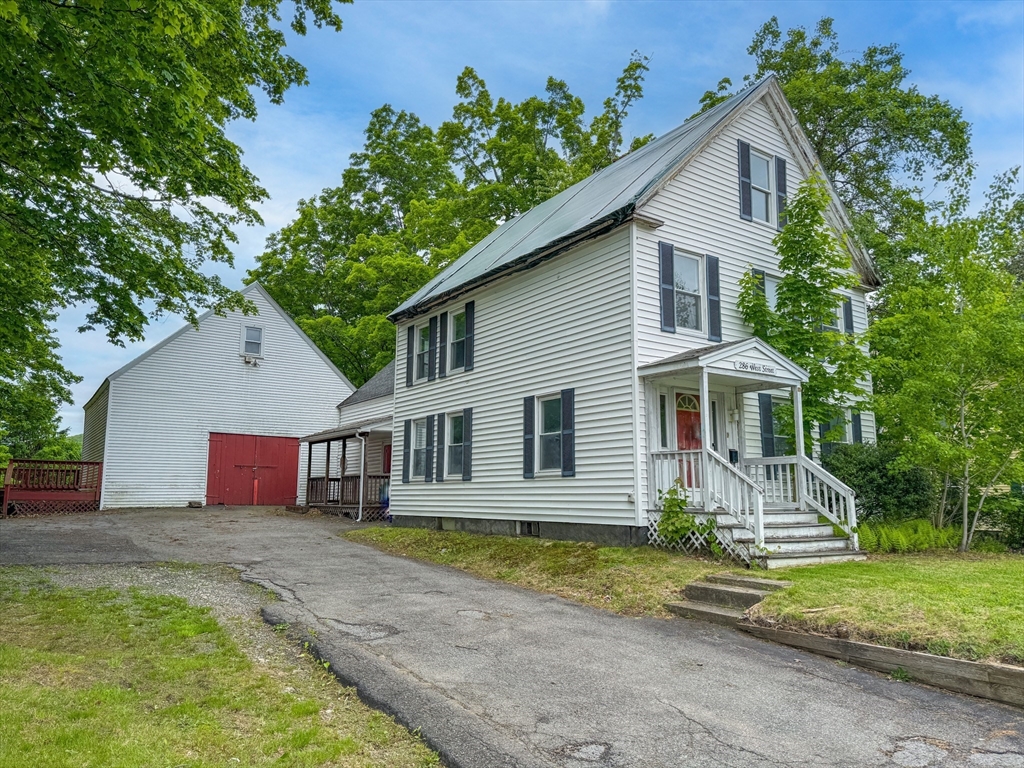 286 West St, Leominster, Massachusetts, 4 Bedrooms Bedrooms, 7 Rooms Rooms,2 BathroomsBathrooms,Residential,For Sale,West St,73378966