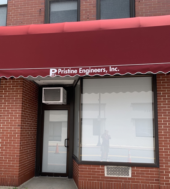 3 School St, Taunton, Massachusetts, ,Commercial Sale,For Sale,School St,73379192