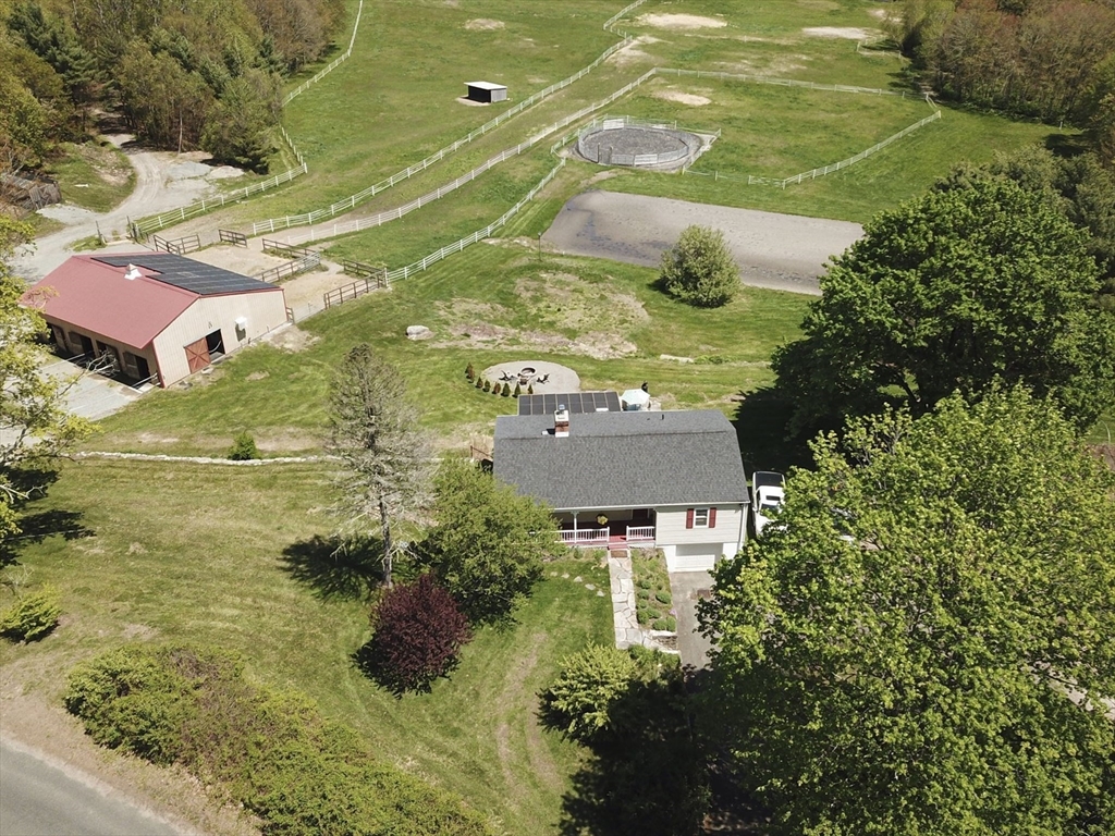 27 Old Poor Farm Rd, Ware, Massachusetts, 3 Bedrooms Bedrooms, 6 Rooms Rooms,2 BathroomsBathrooms,Residential,For Sale,Old Poor Farm Rd,73376734