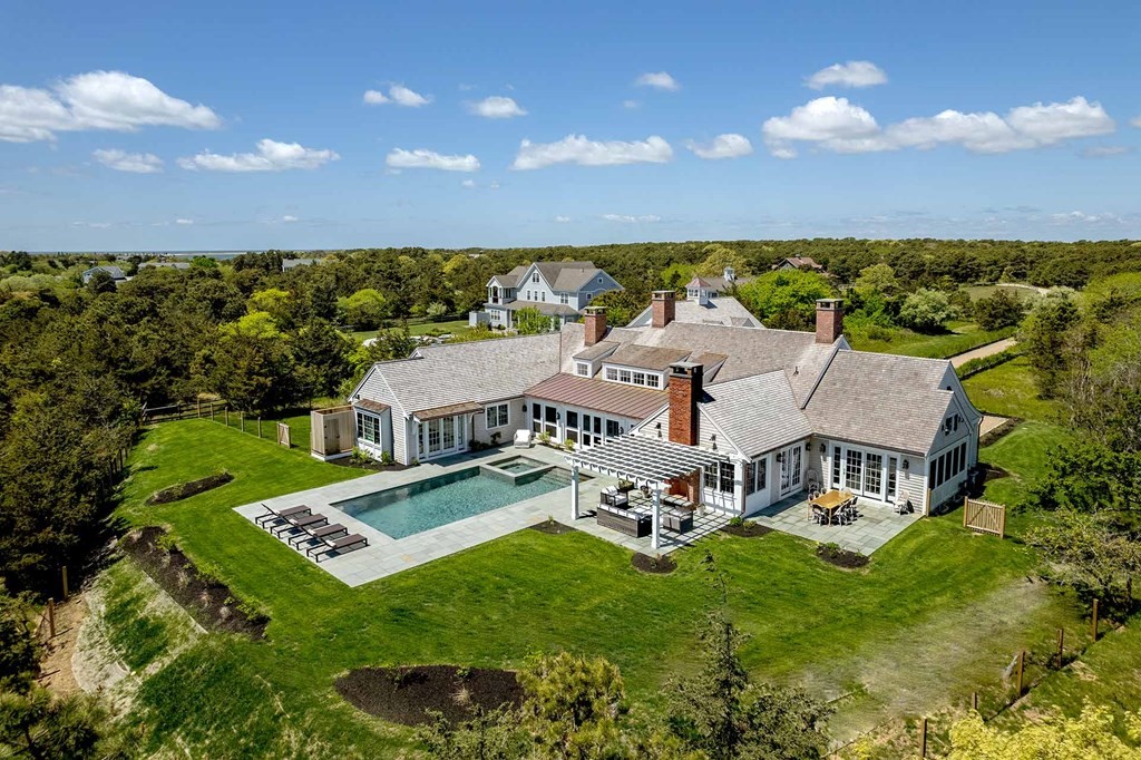 29 Slough Cove Rd, Edgartown, Massachusetts, 4 Bedrooms Bedrooms, 10 Rooms Rooms,5 BathroomsBathrooms,Residential,For Sale,Slough Cove Rd,73379545