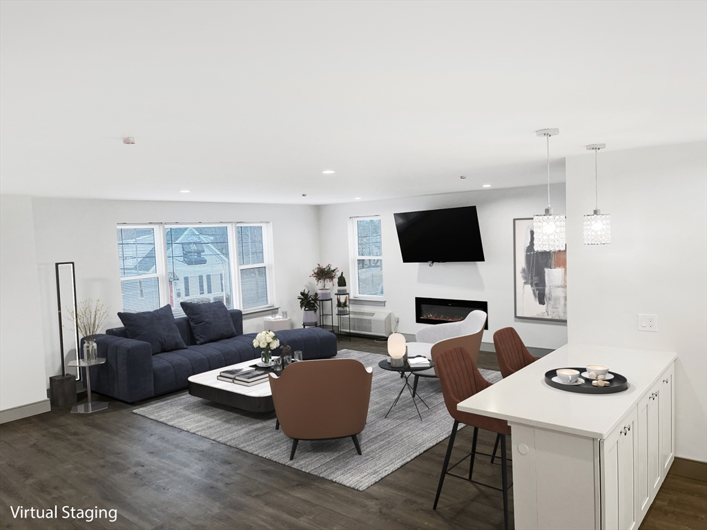 522 Bridge St, Weymouth, Massachusetts, 2 Bedrooms Bedrooms, 5 Rooms Rooms,1 BathroomBathrooms,Residential Lease,For Rent,Bridge St,73379552