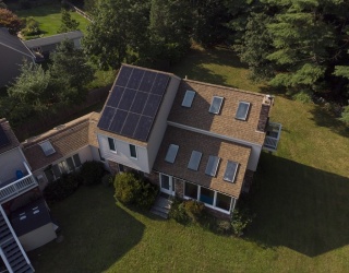 4 Sterling Ln, Westford, Massachusetts, 3 Bedrooms Bedrooms, 8 Rooms Rooms,1.5 BathroomsBathrooms,Residential Lease,For Rent,Sterling Ln,73379558