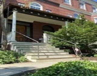 15 Colbourne Crescent Rd, Brookline, Massachusetts, 2 Bedrooms Bedrooms, 4 Rooms Rooms,2 BathroomsBathrooms,Residential,For Sale,Colbourne Crescent Rd,73379593