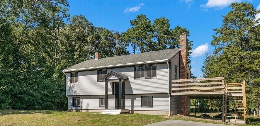 17 Minuteman Ln, Plymouth, Massachusetts, 4 Bedrooms Bedrooms, 8 Rooms Rooms,2 BathroomsBathrooms,Residential Lease,For Rent,Minuteman Ln,73379598