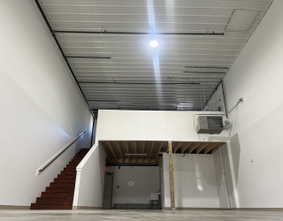 4 Peabody, Derry, New Hampshire, ,Commercial Lease,For Rent,Peabody,73379648