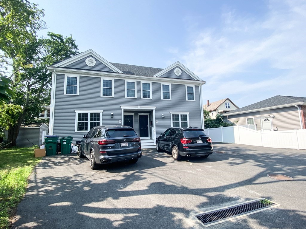 28 Woodruff Ave, Medford, Massachusetts, 3 Bedrooms Bedrooms, 6 Rooms Rooms,2.5 BathroomsBathrooms,Residential Lease,For Rent,Woodruff Ave,73379681