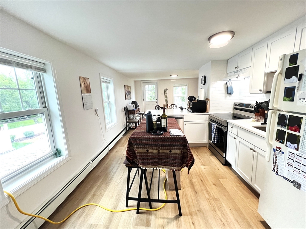 48 Conant Street, Danvers, Massachusetts, 2 Bedrooms Bedrooms, 5 Rooms Rooms,1 BathroomBathrooms,Residential Lease,For Rent,Conant Street,73380008