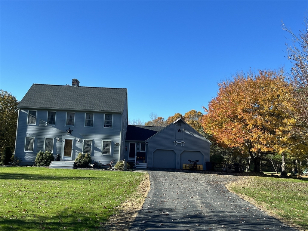 33 Whittemore St, Leicester, Massachusetts, 3 Bedrooms Bedrooms, 7 Rooms Rooms,1.5 BathroomsBathrooms,Residential,For Sale,Whittemore St,73373880